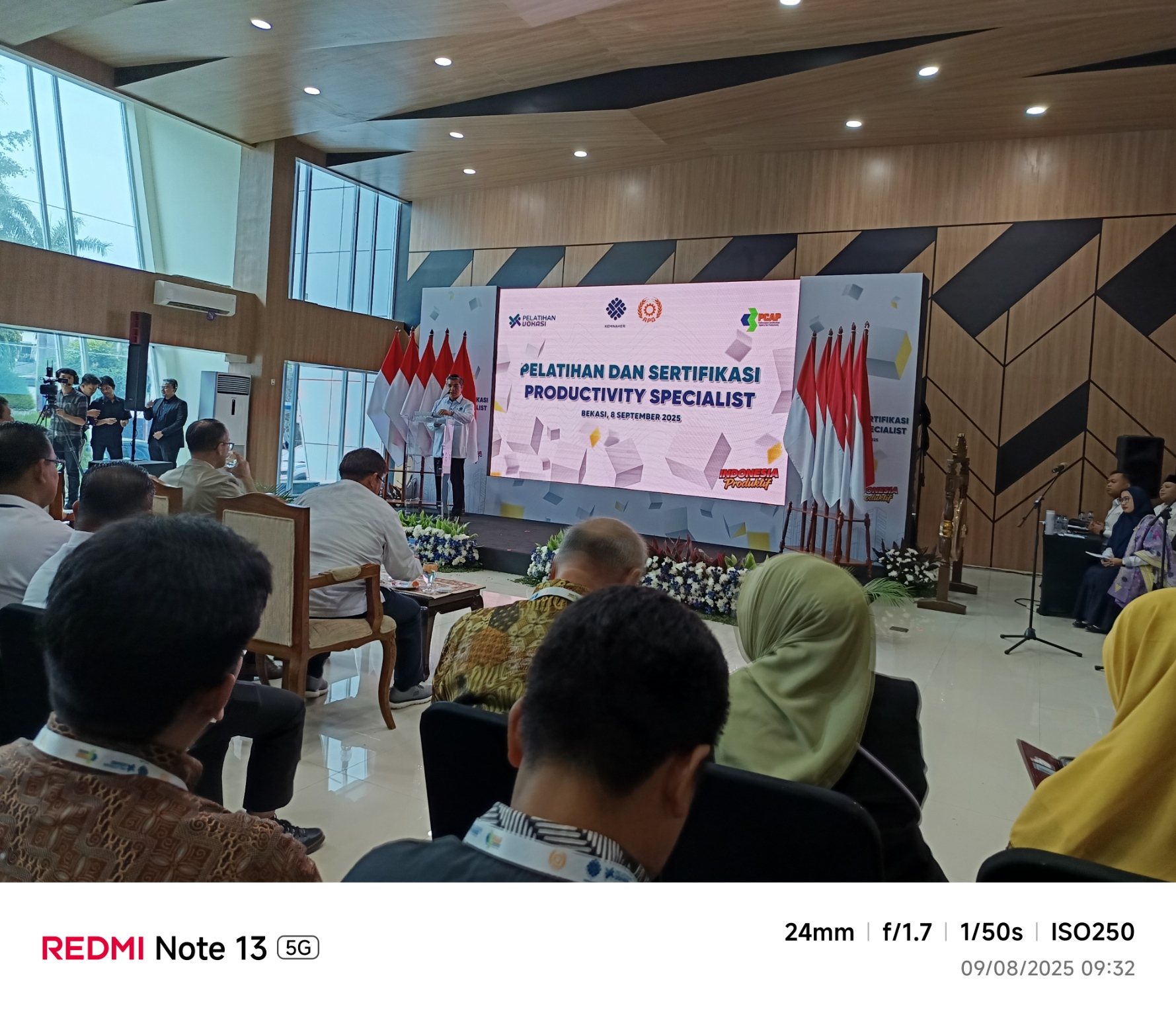 Dokumentasi perjalanan Dr. H. Benrahman — foto 5