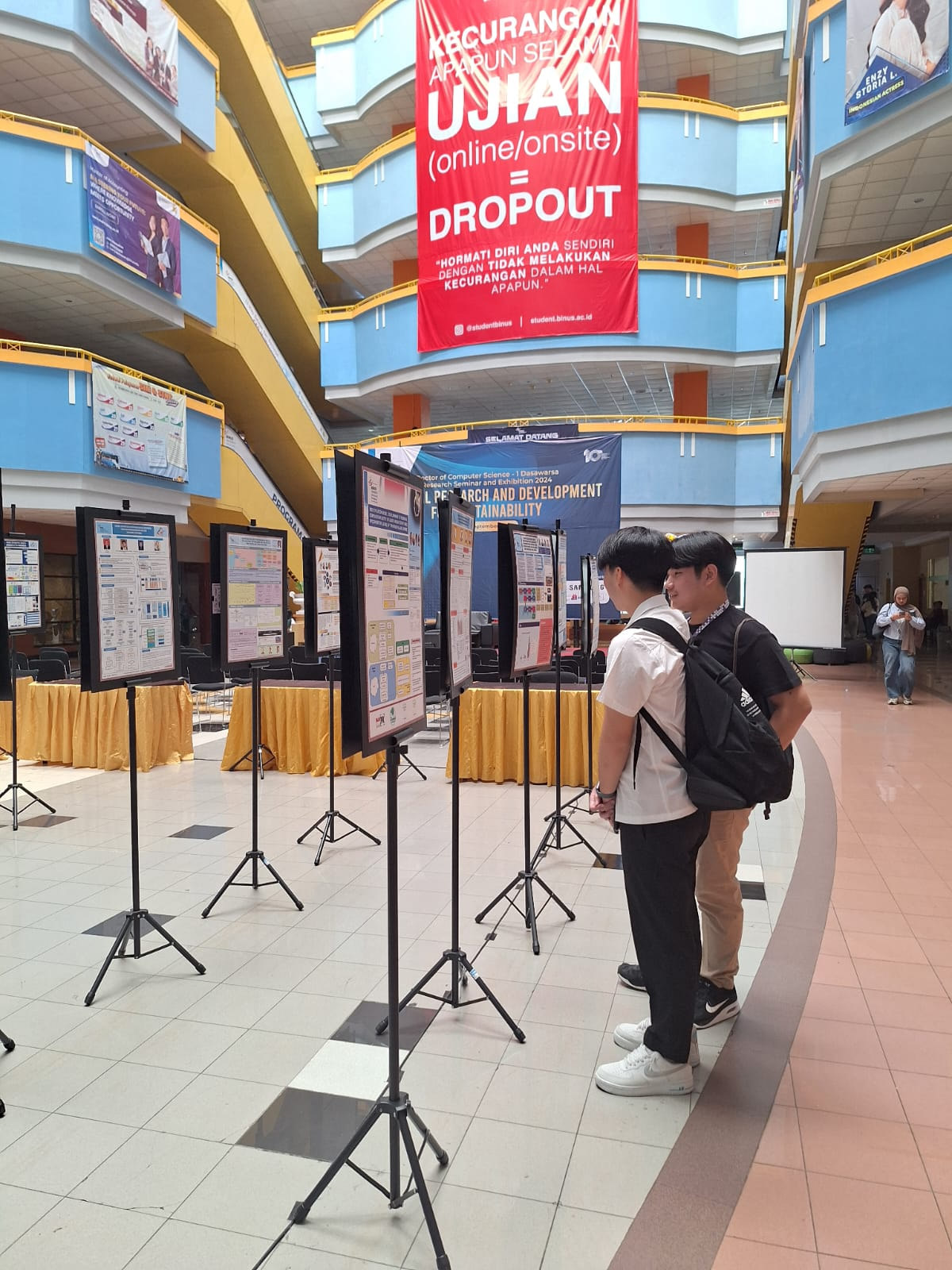 Pameran poster penelitian